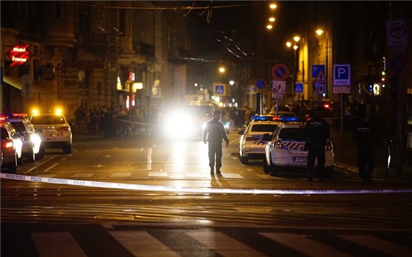 Rendőrök lehetnek a fővárosi robbanás sérültjei