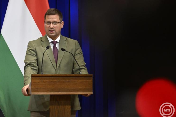 Iparvédelmi és munkahelyvédelmi akciótervet dolgoz ki a kormány