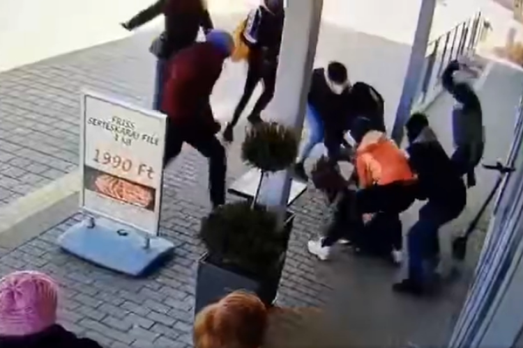 Szélsőbaloldali aktivisták támadtak meg embereket Budapesten