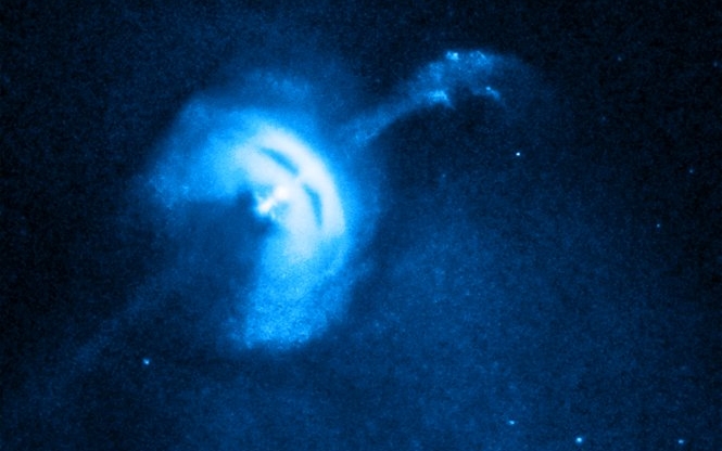 „Köpködő” csillagot kapott lencsevégre az amerikai Chandra űrteleszkóp