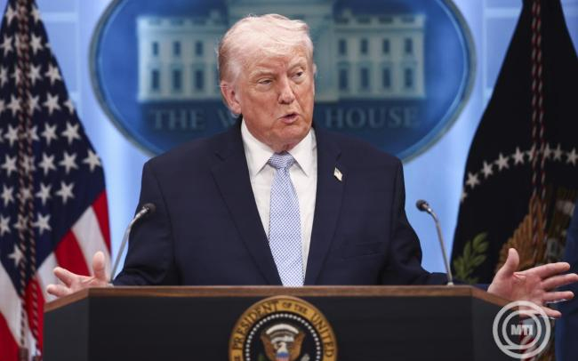 Iráni konfliktus - Donald Trump: az amerikai haderő felkészült a bombatámadások folytatására